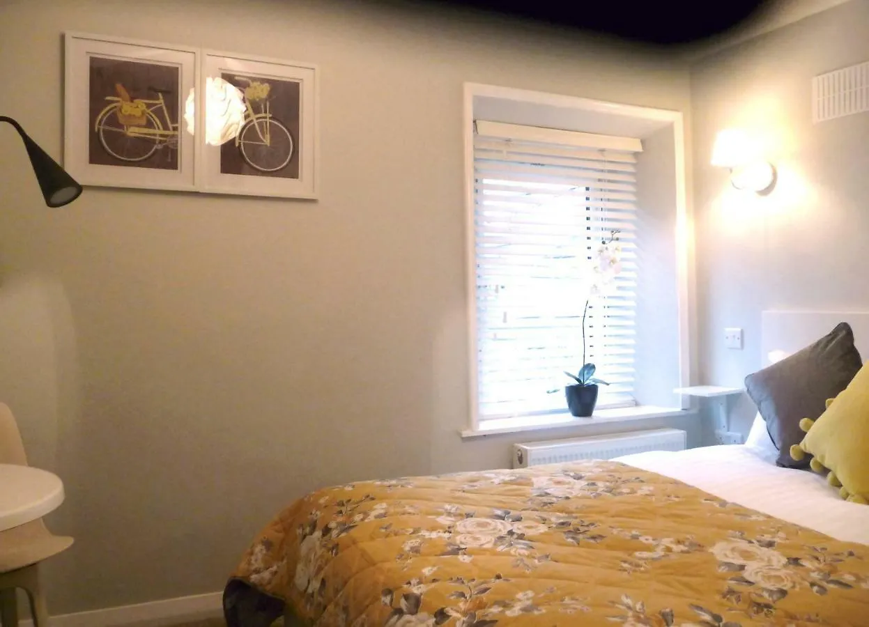 Donnybrook Townhouse Apartment Dublin Ireland